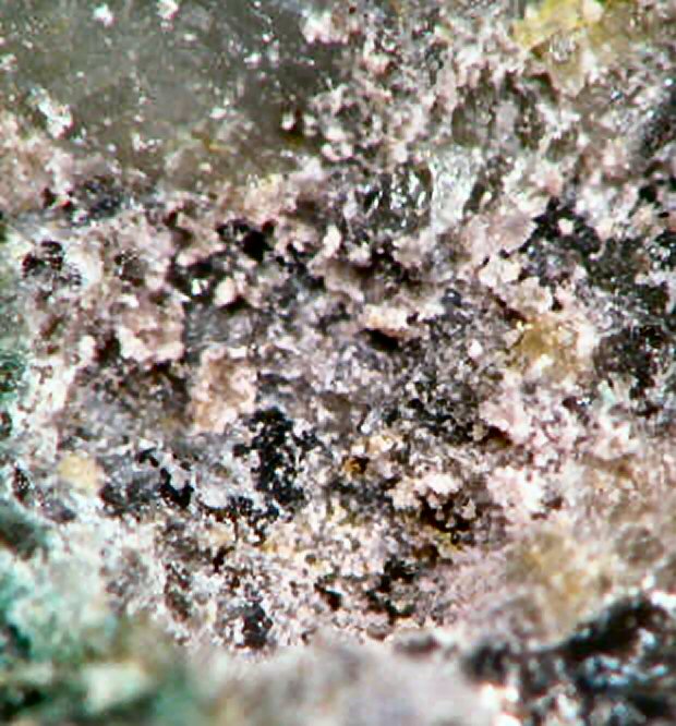 Large Guarinoite Image