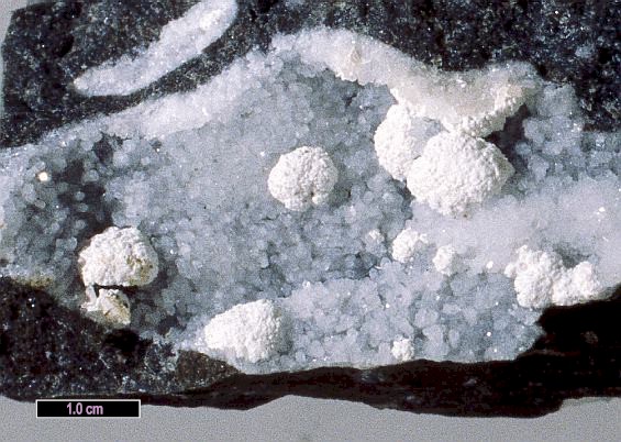 Large Phillipsite-Na Image